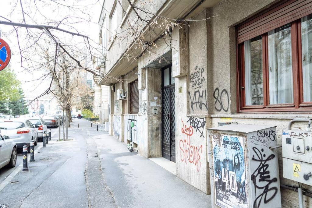 Ferienwohnung La Dame Bleue Bukarest Exterior foto
